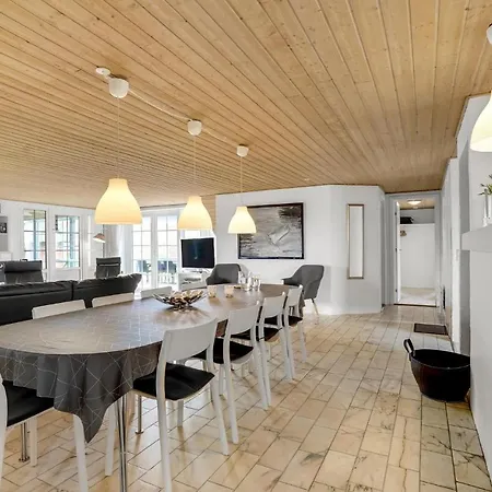 Сasa de vacaciones Awesome In With Wifi Hvide Sande