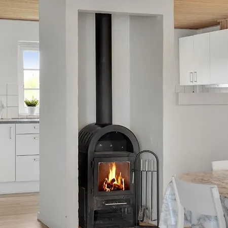 Pet Friendly Home In Hvide Sande With Sauna ヴィデ・サンデ
